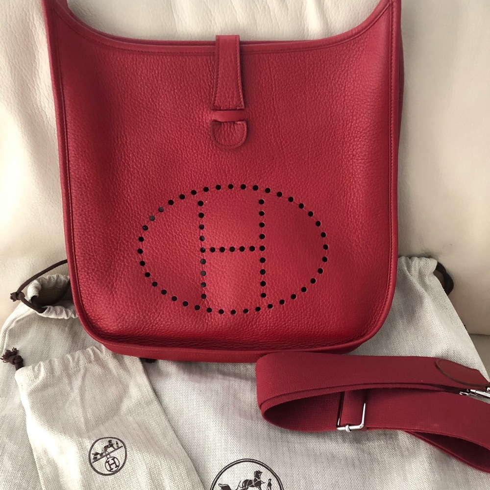 Authentic Hermes Taurillon Clemence Evelyne III GM